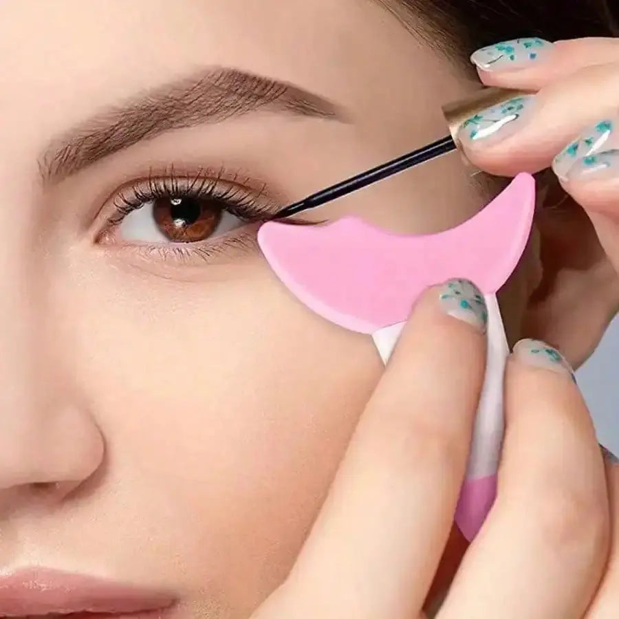 1pc Multifunctional Silicone Eyeliner & Eyeshadow Aid Tool, Lash Guard & Makeup Shield, Eyeliner Stencil For Beginners, Custom Logo Available High Class Cosmetics