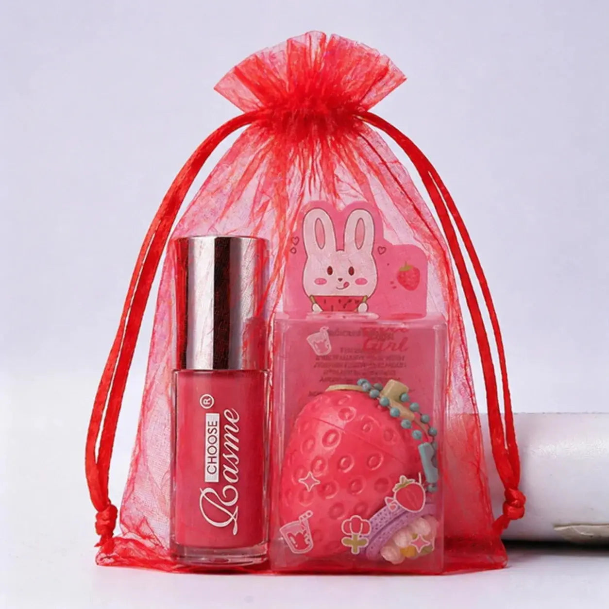 4-Color Random Sending Strawberry Lip Gloss Lipstick Moisturizing Winter Antifreeze Anti Crack Moisturizing Lasting lip balm High Class Cosmetics