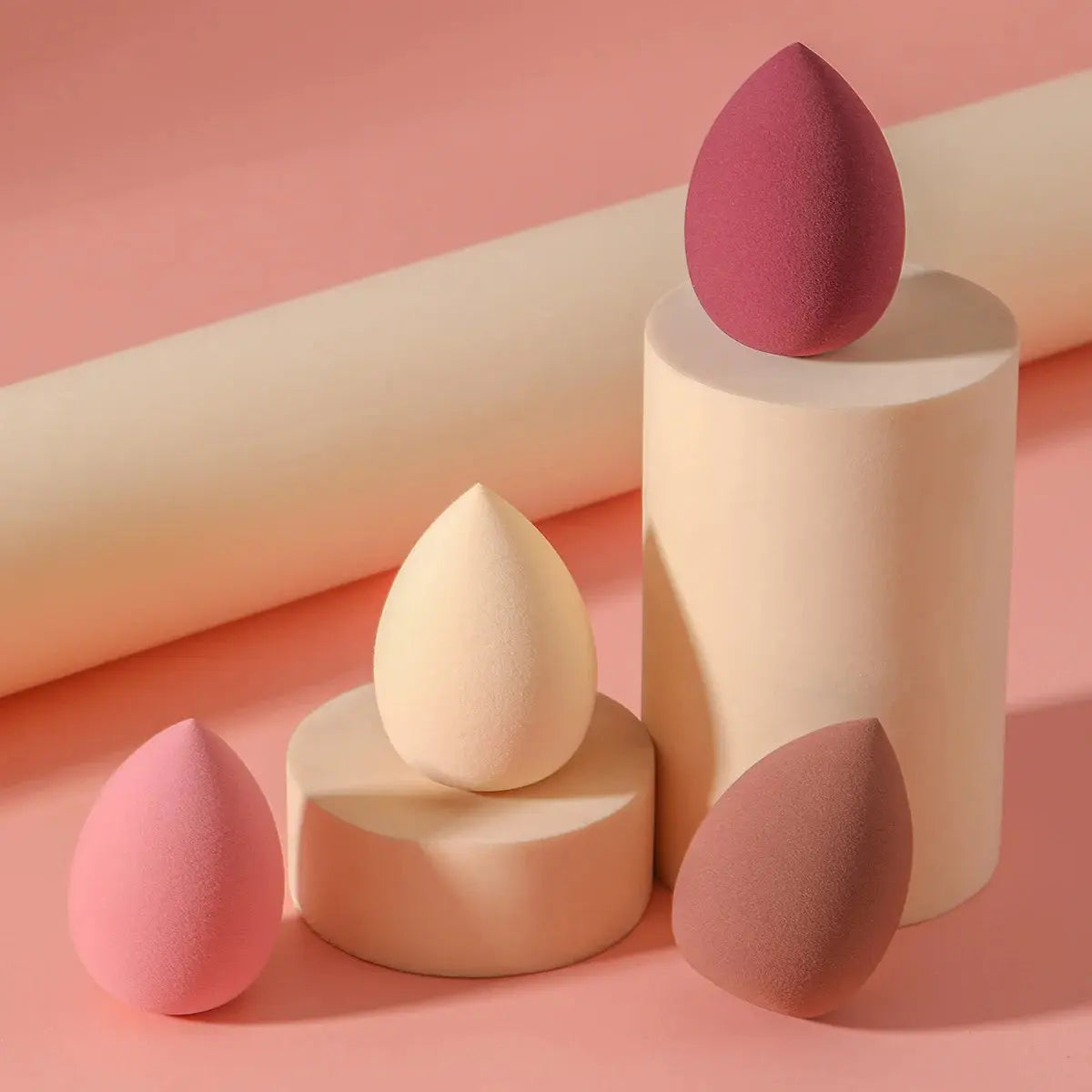 4 Pcs Beauty Egg Makeup Sponge Blenders Beauty Sponges Foundation Applicator High Class Cosmetics