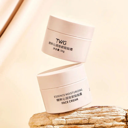 Apply the cream before makeup.Hydrating base cream,long-lasting hydration,Skin Care create natural base Firming Hydrating Makeup High Class Cosmetics